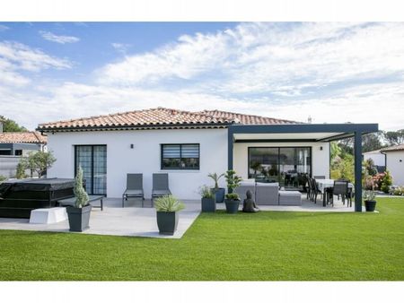 villa 5 pièces 124 m²