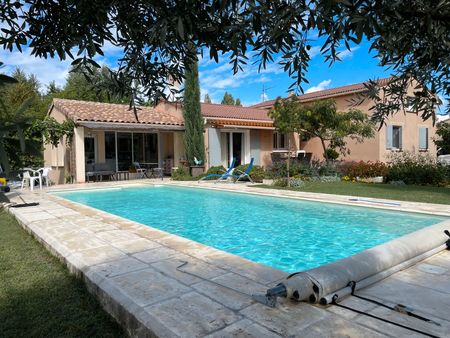 maison de plain pied en provence  valréas . agences s' abstenir