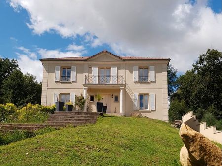 maison traditionnelle 182m2