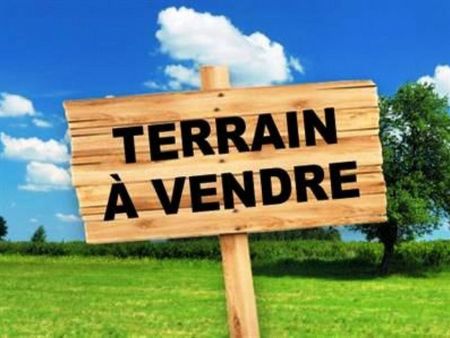 terrain 480m2 constructible+bâtiment+clôture+portail