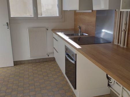 location appartement t3 70m²
