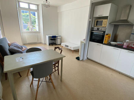 location appartement 2 pièces à angers (49000) : à louer 2 pièces / 38m² angers