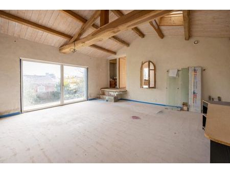 maison 2 pièces 110 m²