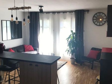 appartement f2  meublé  42 m entièrement rénové