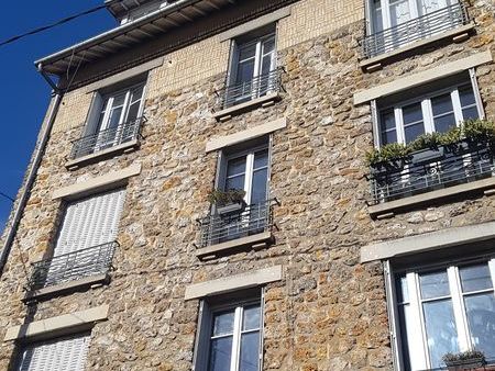 vente appartement duplex quartier st symphorien/ montreuil