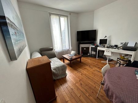 appartement 3 pièces 44 m²