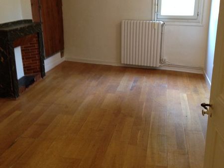 t2 de 43m² a foix centre ville