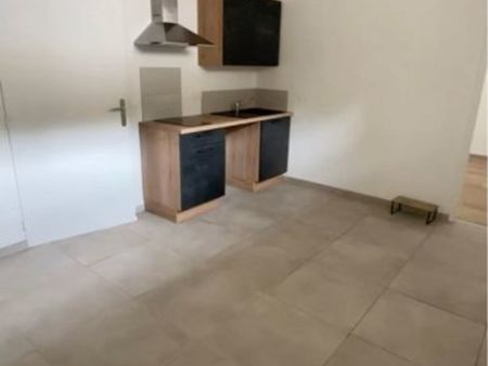 location appartement t2 rdc