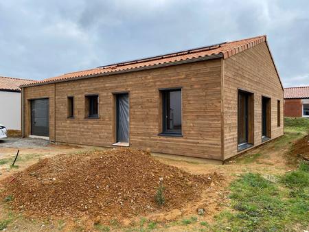 vente maison à mouilleron-le-captif (85000) : à vendre / 87m² mouilleron-le-captif