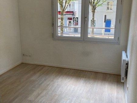 studio 16 m2 boulevard jules verne à nantes