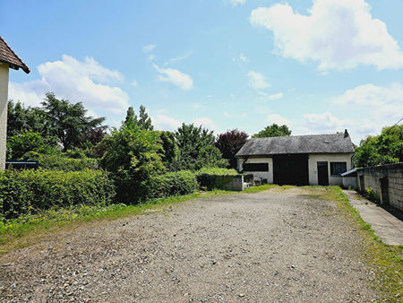 saint doulchard depot de 240m² parking bureau