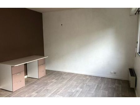location appartement 1 pièce 27 m² bordeaux (33000)