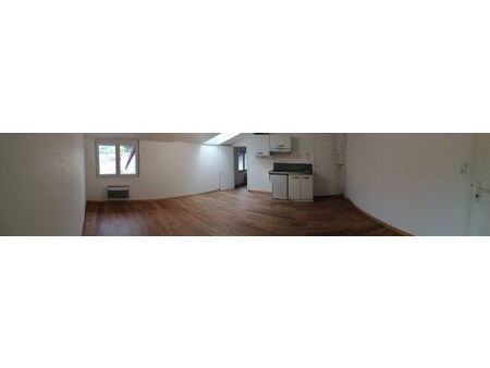 appartement t2 centre langoiran – rénové