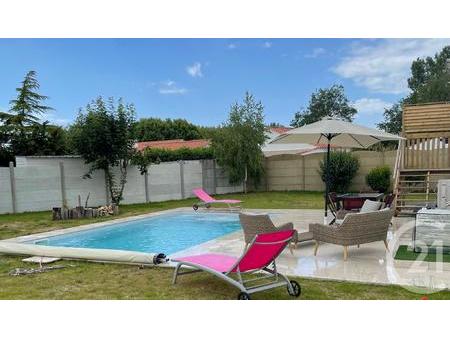 vente maison piscine à saint-hilaire-de-riez (85270) : à vendre piscine / 96m² saint-hilai