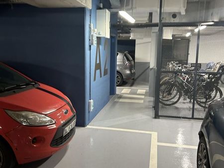place de parking moto