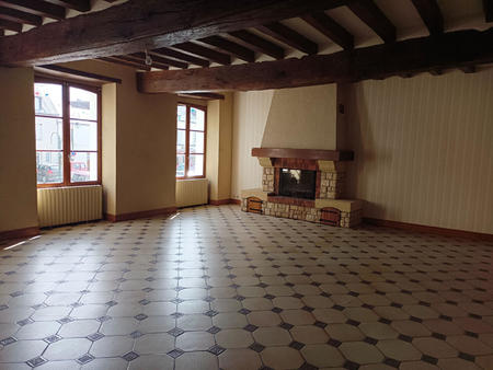 location appartement 3 pièces à vibraye (72320) : à louer 3 pièces / 100m² vibraye