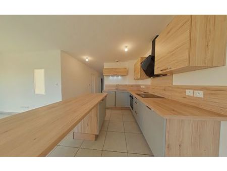 location appartement  84.8 m² t-4 à beaumont-lès-valence  872 €