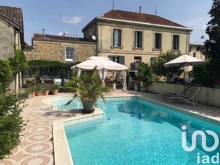 maison de luxe à vendre à saint-ciers-de-canesse