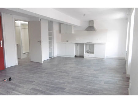 location appartement 1 pièce 34 m² montauban (82000)