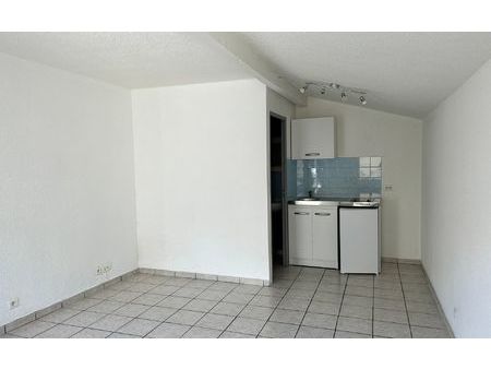 location appartement  m² t-0 à talence  509 €