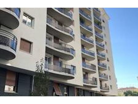 location appartement 3 pièces 68 m² marseille 8 (13008)