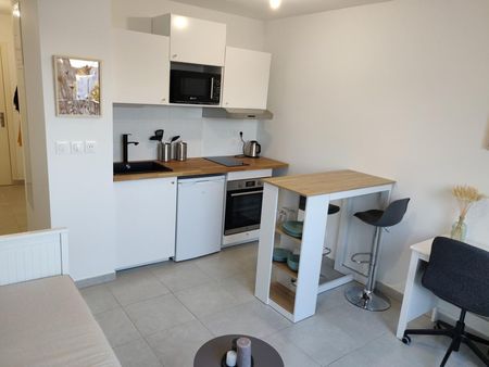 studio meublé avec balcon + parking dans résidence neuve