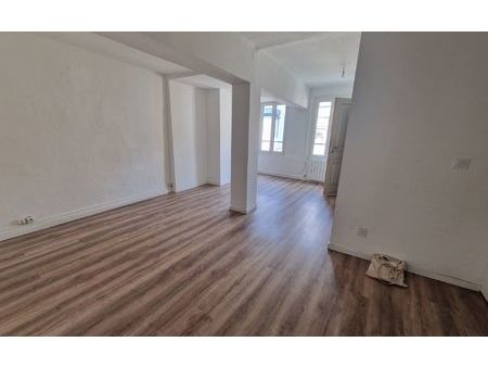 location appartement  31 m² t-1 à auxerre  425 €