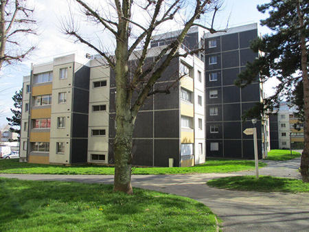 location appartement 2 pièces à hérouville-saint-clair (14200) : à louer 2 pièces / 50m² h