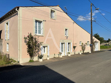 vente maison à fontenay-le-comte (85200) : à vendre / 127m² fontenay-le-comte