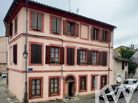 vente maison 10 pièces 235.43 m²