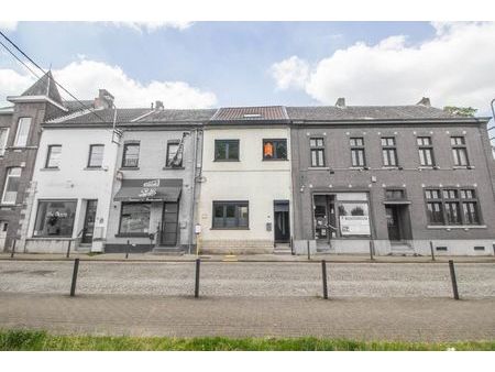 maison entièrement rénovée 3 chambres avec jardin