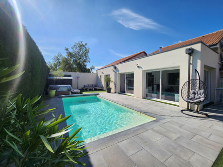 maison 7 pièces - 178m²