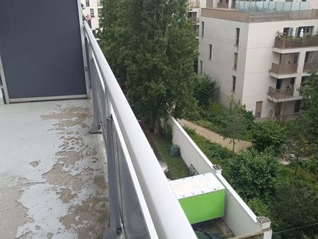 sous-location appartement 35m+ terrasse - clichy