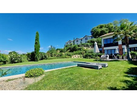 superbe maison de 3 chambres avec piscine privée et vue sur les vignes