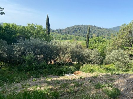 terrain à bâtir à pierrefeu-du-var (83390)