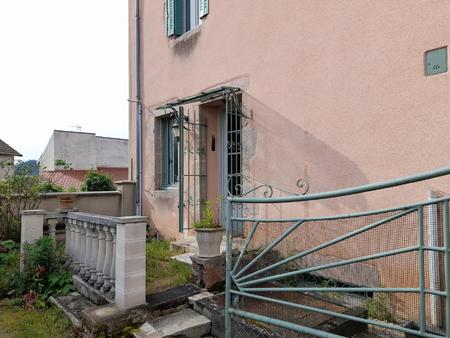 vente maison de village 141 m² à saint-martin-d'estréaux 97 500 €