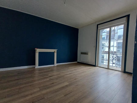 location appartement 2 pièces à quimper (29000) : à louer 2 pièces / 50m² quimper