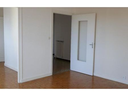 location appartement 3 pièces 66 m² la ricamarie (42150)