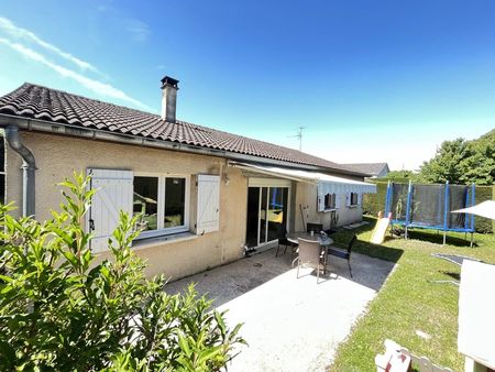 villa 4 pièces 99 m²