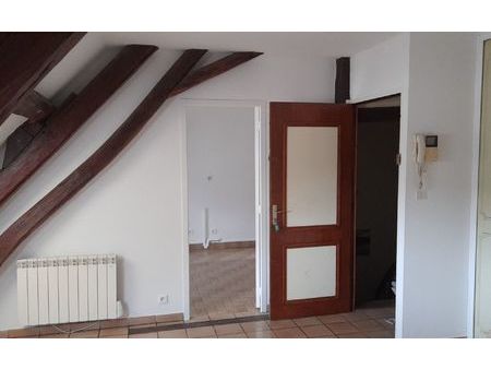 location appartement  m² t-2 à romorantin-lanthenay  494 €