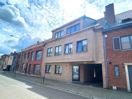 appartement te huur in sint-niklaas met 2 slaapkamers