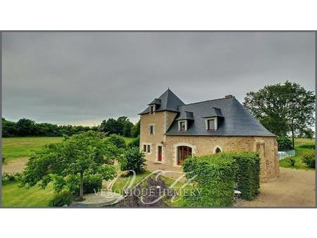 vente maison piscine aux hauts d'anjou (49330) : à vendre piscine / 450m² les hauts d'anjo