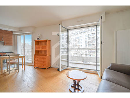 studio meublé avec balcon 24.80 m2 paris 12ème