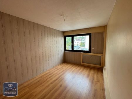 charmant appartement rénové de type t2 à besançon (25000)  idéalement situé dans un quarti