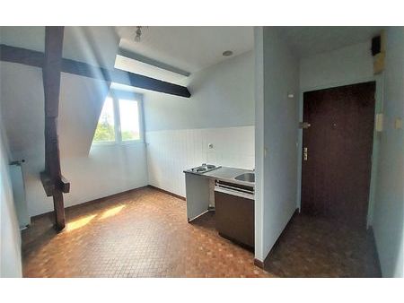 location appartement  m² t-1 à château-thierry  368 €