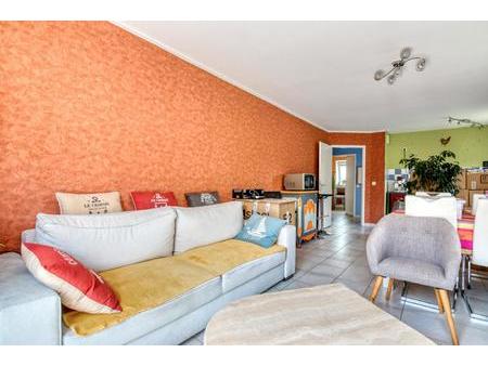 vente appartement 3 pièces à locminé (56500) : à vendre 3 pièces / 60m² locminé