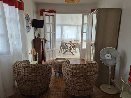 saint leu - studio meuble -20m2 + loggia 8m2 + terrasse