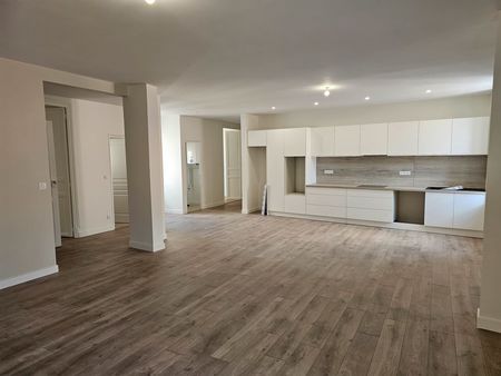 location appartement 140 m2