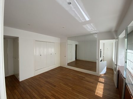 location appartement 2 pièces 34.77 m²