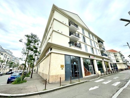 dpt yvelines (78)  à vendre appartement t3 de 64 m²- balcoon - place de parking en sous-so